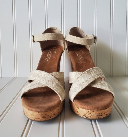 Toms Cream Wedge Sandals - Picture 1 of 9